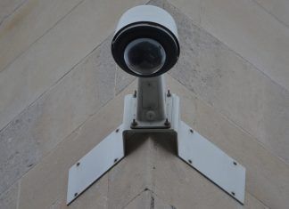 Nest Cam Outdoor te asegura vigilancia las 24 horas