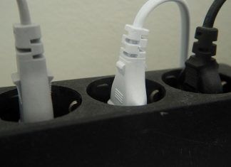 Las regletas de Huntkey ahora disponibles para Reino Unido.