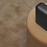 Beoplay P6 el altavoz portátil diseñado por la galardonada Cecile Manz Beoplay P6