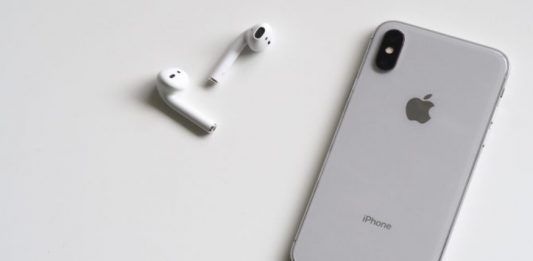 Apple presentará AirPods resistentes al agua