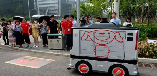 Los robots delivery ya funcionan en las calles de Beijing