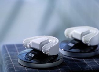 Presentan nuevo cepillo dental manos libres CHIIZ