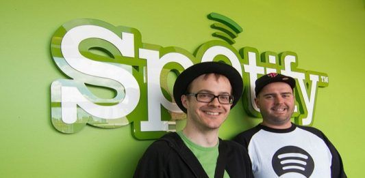 Misteriosos artistas