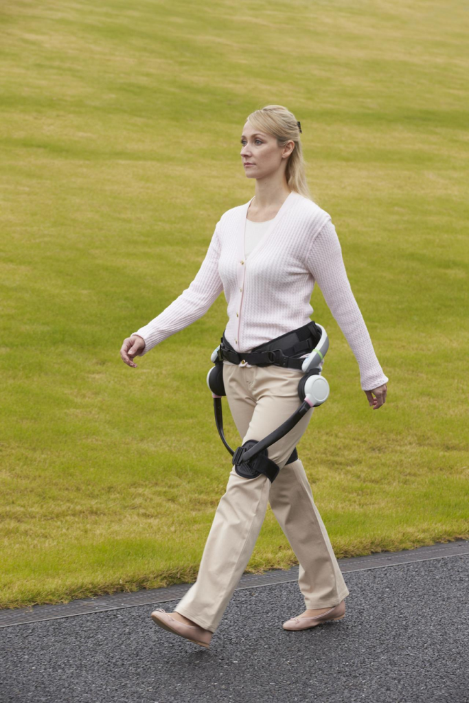 El Cinturón Robótico de Honda que Ayudara a Pacientes a Caminar