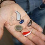 dispositivos auditivos