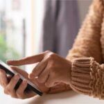 espiar un teléfono móvil