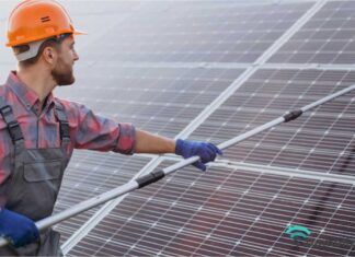 mantenimiento de placas solares