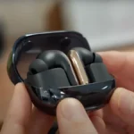 Xiaomi Buds 5 Pro Wifi en mano