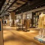 Automatización de iluminación en tiendas retail