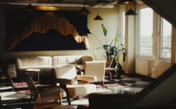 minimalismo cálido en el hogar